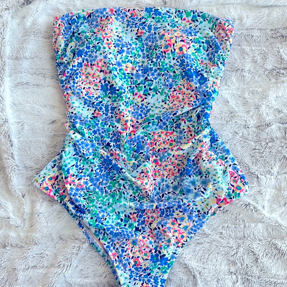 NWT-J.Crew gorgeous floral swimsuit, size large